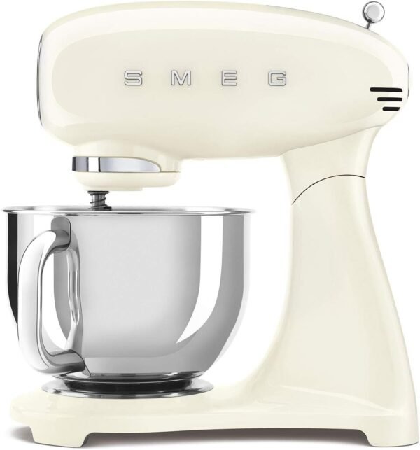 Smeg Stand Mixer SMF03CRUS review is this retro-style kitchen appliance worth it
