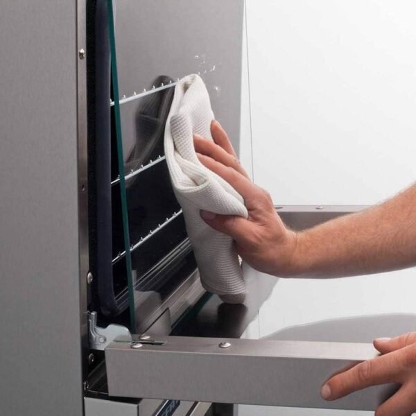 Moffat Turbofan Convection Oven E22M3 review compact countertop performance and design insights